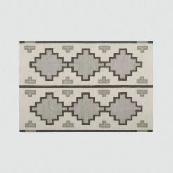 Albán Handwoven Area Rug -US Home Sales 2024 Alban Area Rug Grey 3