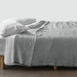 Arya Linen Bed Blanket