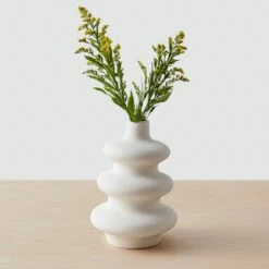 Binita Vase
