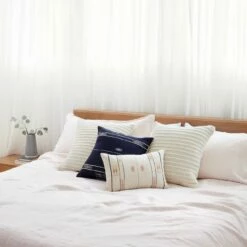 La Duna Pillow -US Home Sales 2024 Citizenry Aug16 0168 Final 13936d6e c369 4aa6 aef4 6215239cf9d4