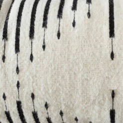 Viento Lumbar Pillow 18 Viento Lumbar Pillow -US Home Sales 2024 Detail Shot of Modern Long Pillow