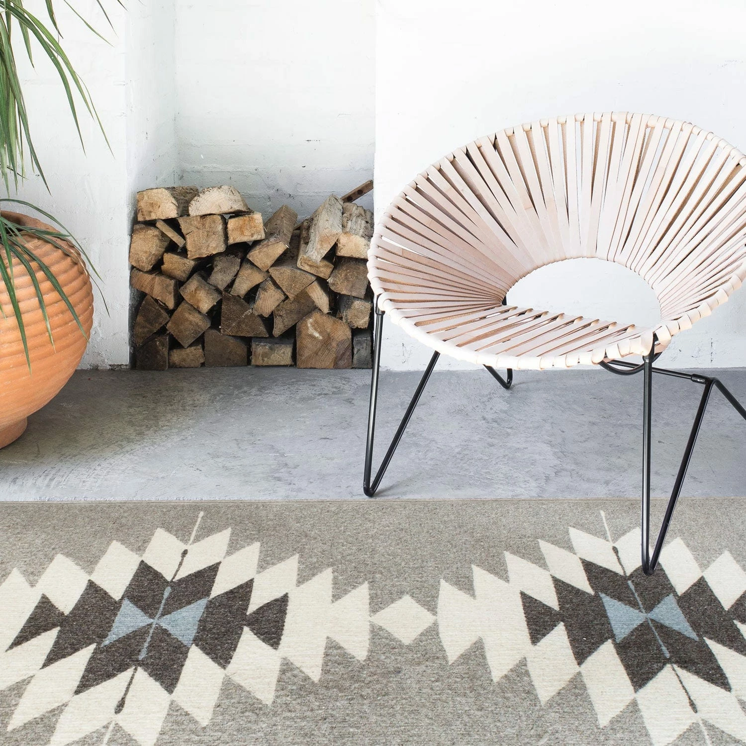 Dorado Handwoven Accent Rug 4 Dorado Handwoven Accent Rug - Image 2