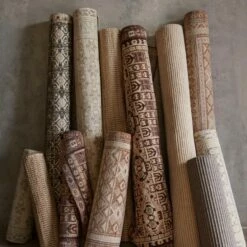 Ekaja Hand-Knotted Accent Rug 19 Ekaja Hand-Knotted Accent Rug -US Home Sales 2024 Ekaja Hand Knotted Accent Rug 5