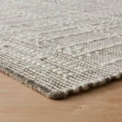 Ekani Handwoven Area Rug -US Home Sales 2024 Ekani Wool Area Rug 4