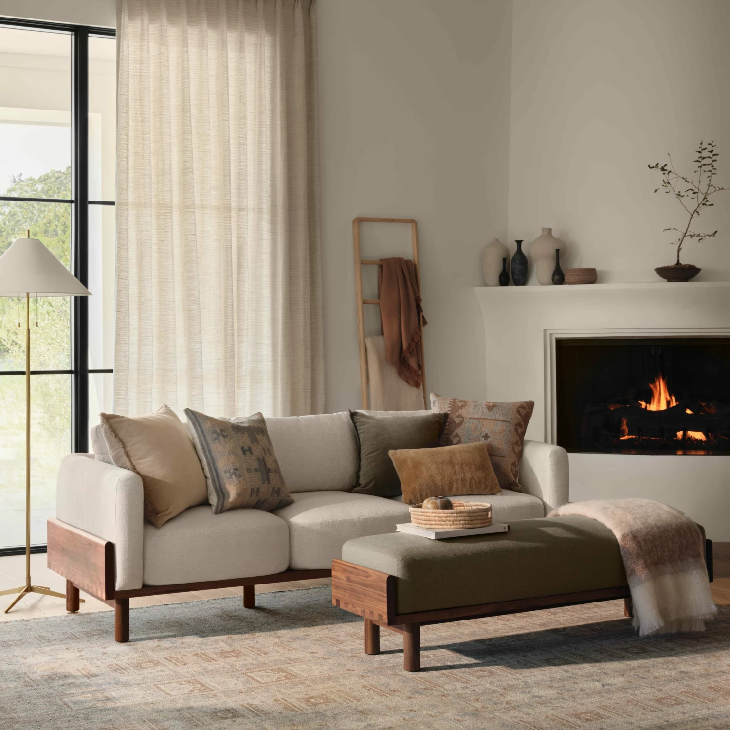 Helm Sofa 6 Helm Sofa - Image 4