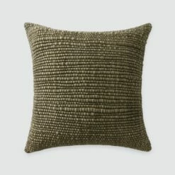 Isidora Pillow