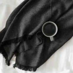 La Calle Alpaca Throw -US Home Sales 2024 La Calle Throw 7