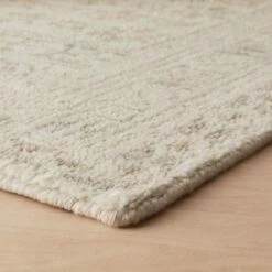 Lahar Hand-Knotted Accent Rug -US Home Sales 2024 Lahar Hand Knotted Accent Rug 3