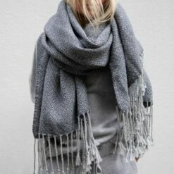 Lirio Alpaca Throw -US Home Sales 2024 Lirio Alpaca Throw Stone Blue 14