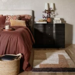 Navya Hand-Knotted Accent Rug -US Home Sales 2024 Navya Accent Rug 4 89eddcd9 adb8 422f 92ec 952b507282c3