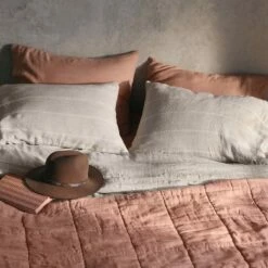 Stonewashed Linen Quilt -US Home Sales 2024 Stonewashed Linen Quilt Rose 2