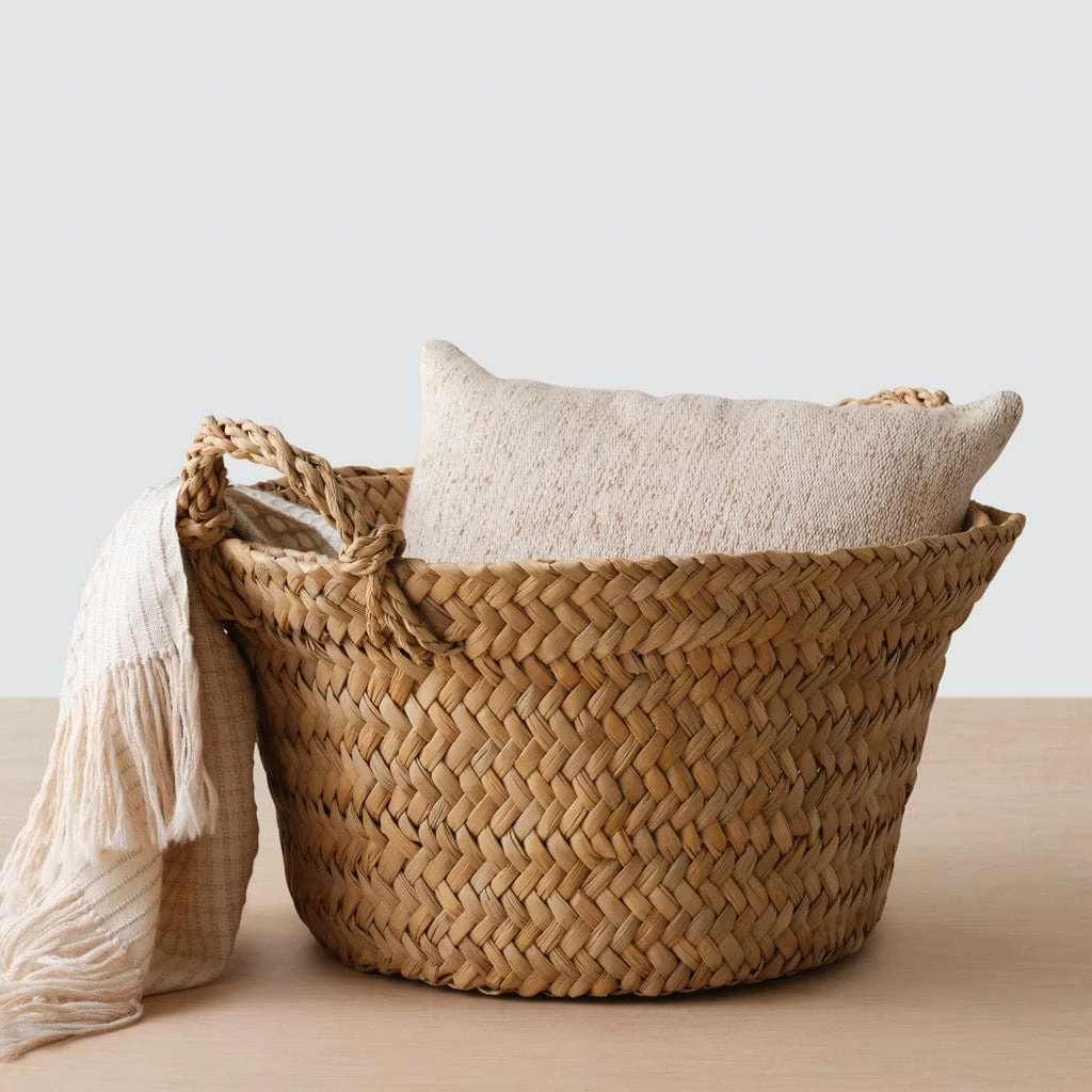Totora Floor Basket 16 Totora Floor Basket - Image 14