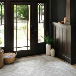 Vihan Handwoven Area Rug -US Home Sales 2024 Vihan Area Rug Light Grey 9